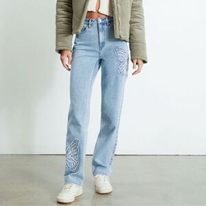 ★ Pacsun Butterfly Patch “90’s Boyfriend” Jeans ★